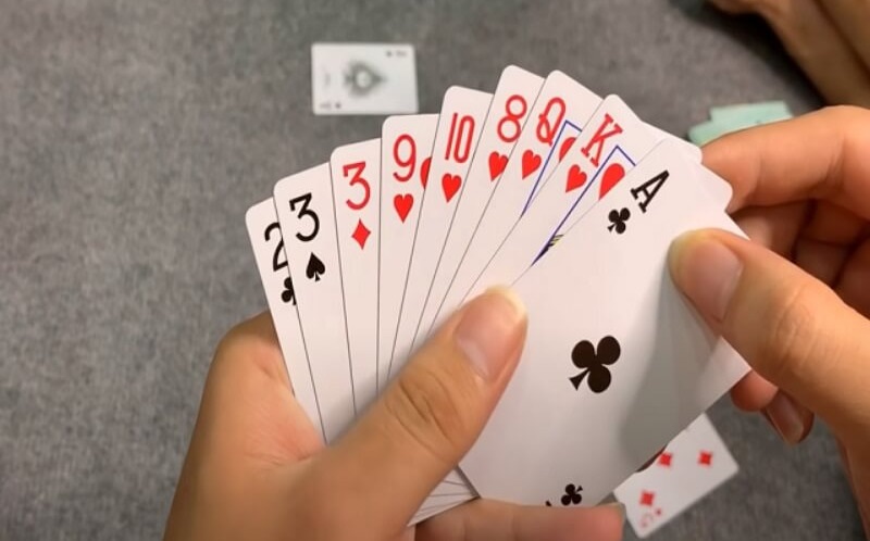 Bài Phỏm Là Gì? Chiến Thuật Chơi Bài Phỏm Cơ Bản Siêu Dễ Bài Phỏm Là Gì? Chiến Thuật Chơi Bài Phỏm Cơ Bản Siêu Dễ